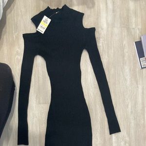 Medium black dress
